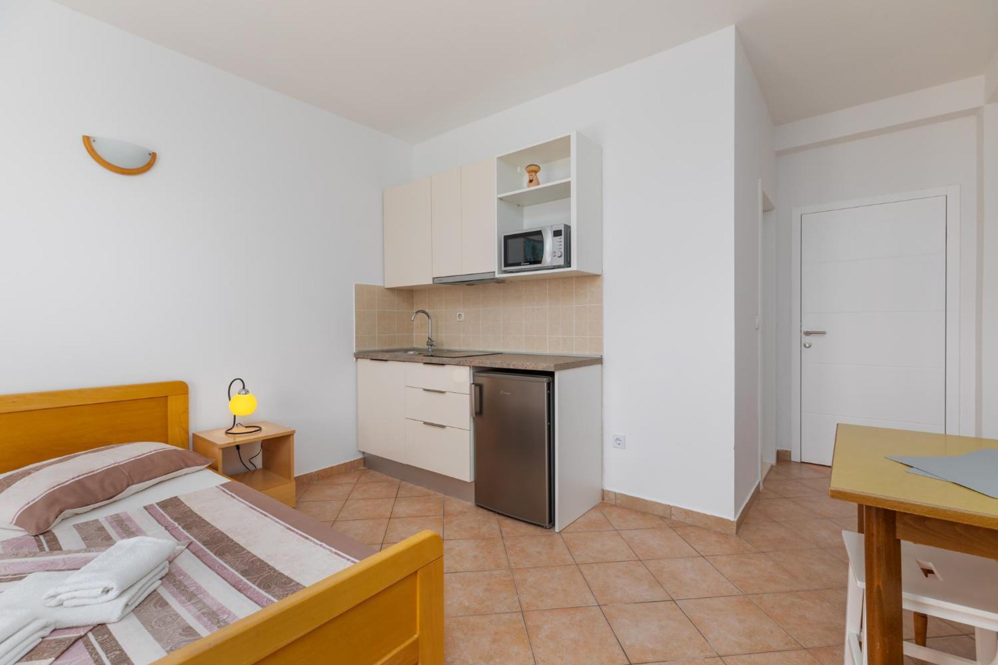 Sita Apartmani لوكفا روجوزنيكا الغرفة الصورة
